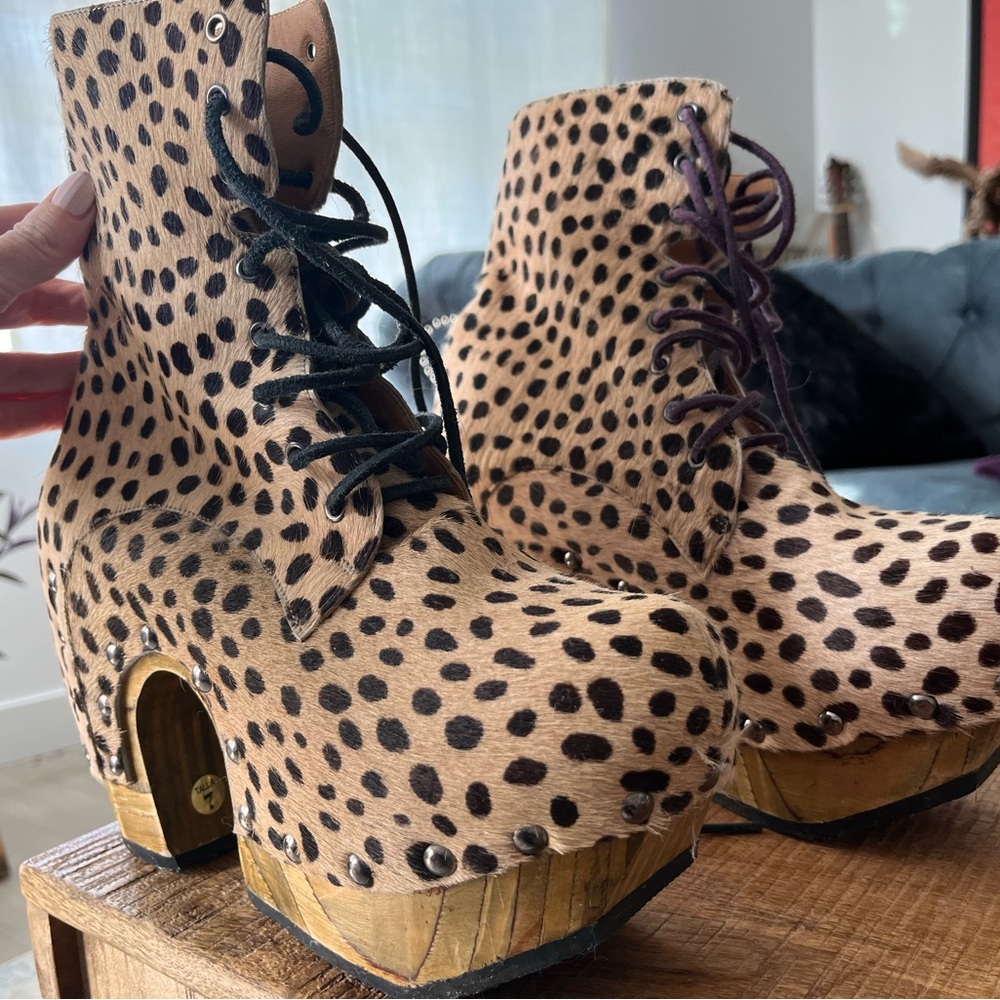 Fluevog Rainbow Arc Cheetah